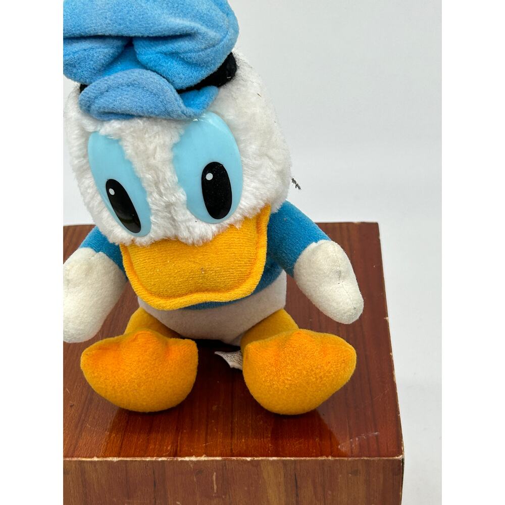 Vintage Walt Disney Mickey's Christmas Carol 1983 8" Plush Donald Blue